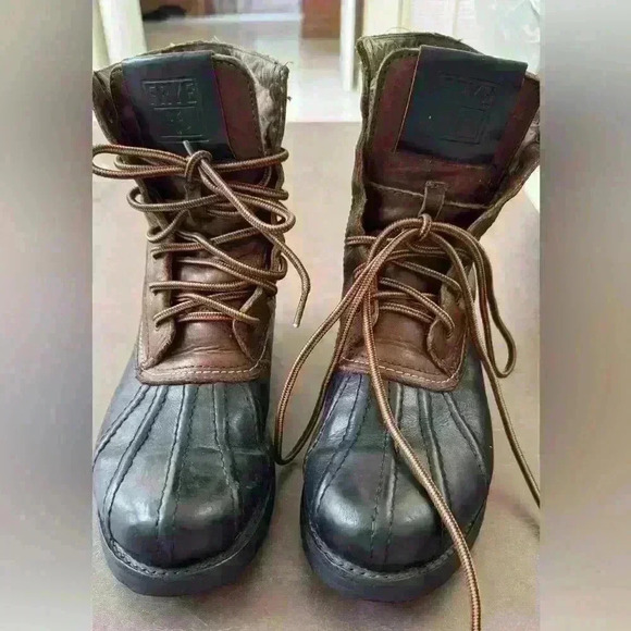 Frye Veronica Leather Shearling duck boots Size 9 Brown/Black lace up - Picture 9 of 11